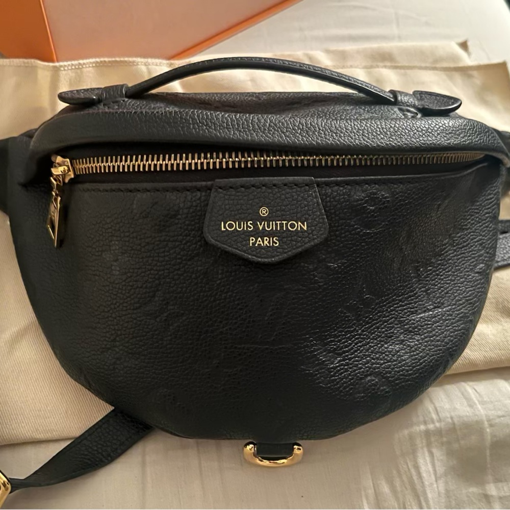 Authentic Louis Vuitton belt bag 2019 collection